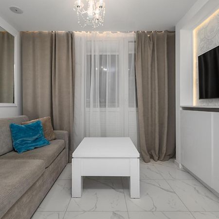 Jana Pawla II 20 A By Homeprime Warsawa Bagian luar foto